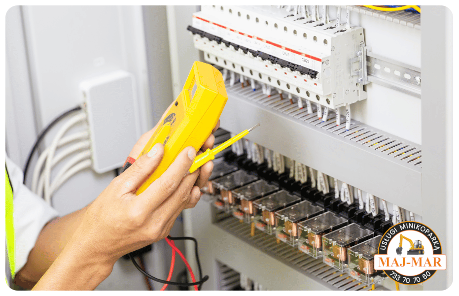 przyłącza elektryczne łódź